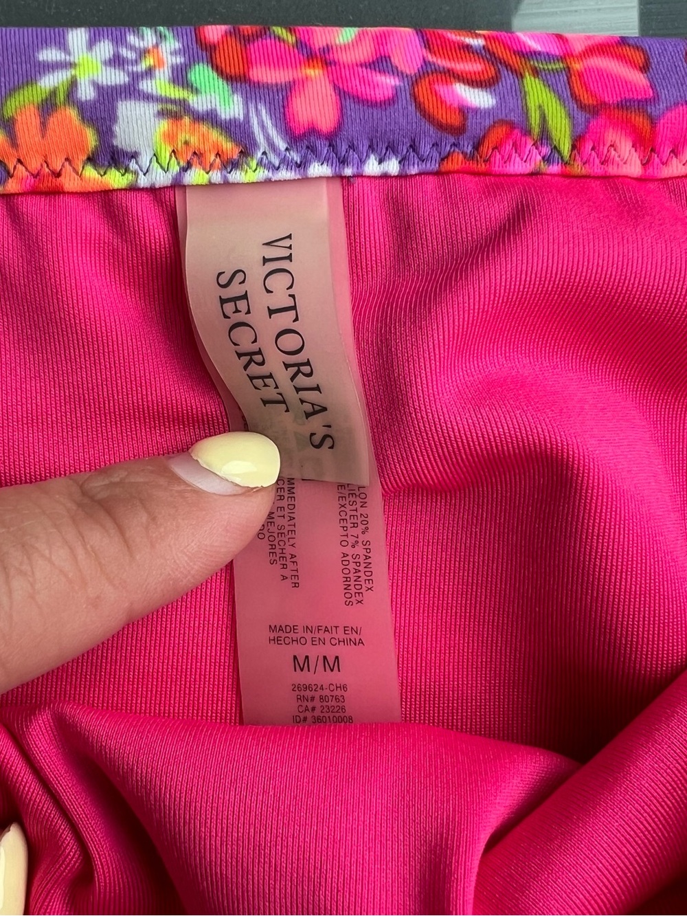 Victoria's Secret Hot Pink Floral Trim Bikini Bottoms - Picture 4 of 8